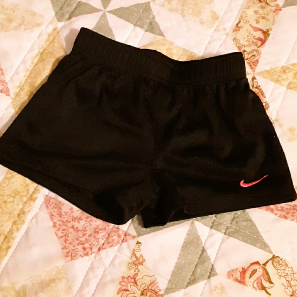 Nike toddler shorts